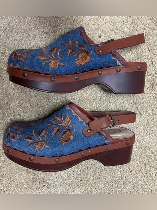 C Est. 1946 Shoes - Comfort Est. 1946 Boho Embroidered Denim Platform Clogs Slingback Wedge 9W